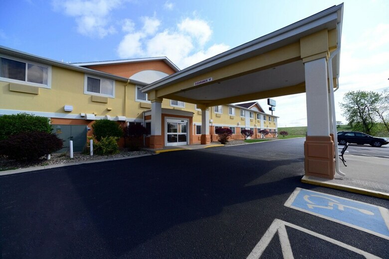 Hotel Quality Inn & Suites