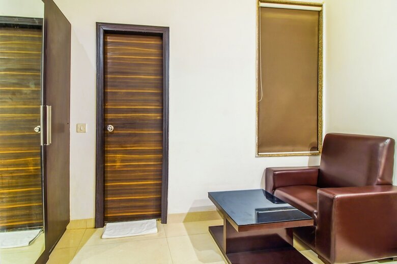Fabhotel Transit Delhi Airport