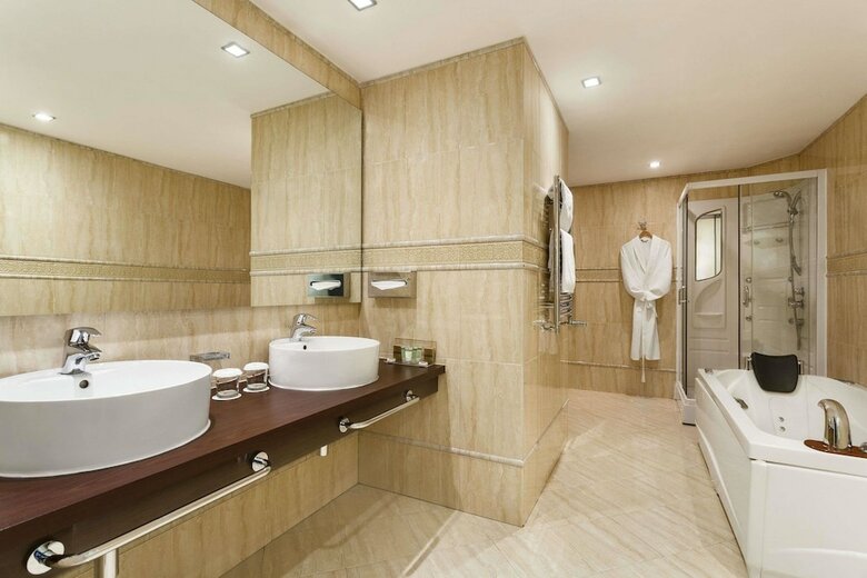 Hotel Ramada By Wyndham Sibiu