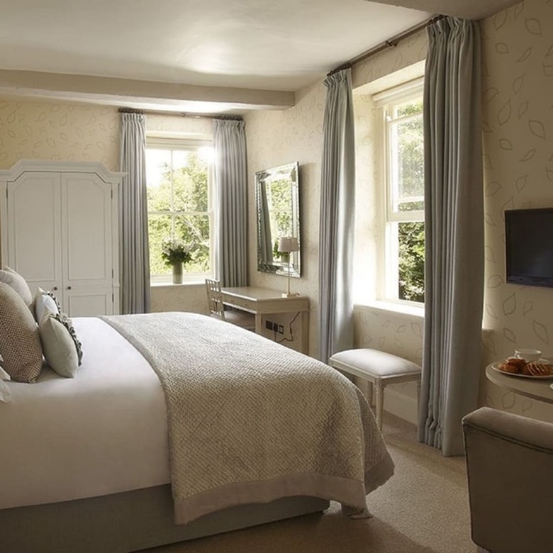 Dormy House Hotel