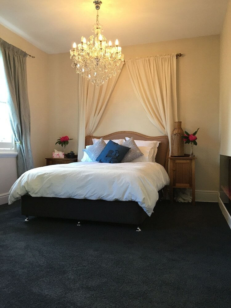 Hotel Claremont House