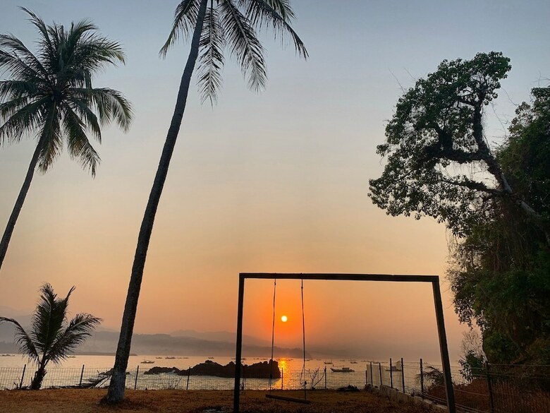 Hotel Legon Pari Beach Resort