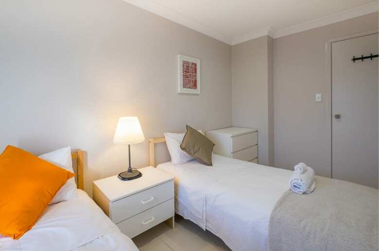 Hotel Getaway Holiday House Bankstown