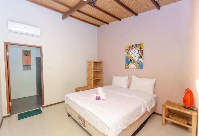 Hotel Si Pitung Village