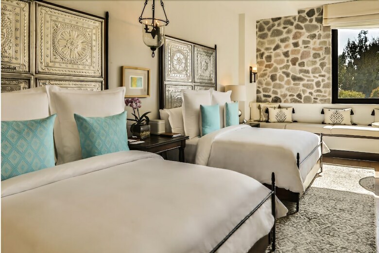 Azul Talavera Hotel