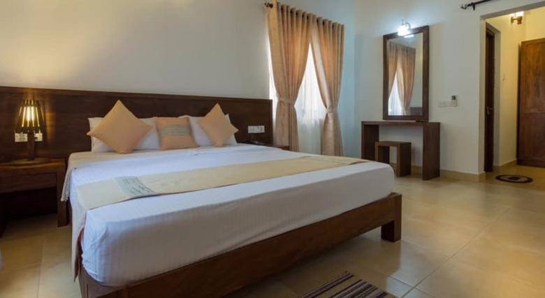 Chenra Hotel