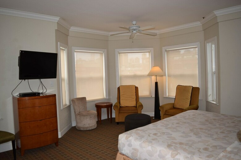 Hotel Americas Best Value Inn & Suites Soma