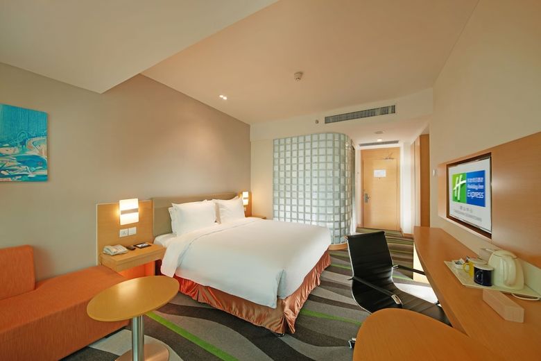 Hotel Holiday Inn Express Tangshan Downtown