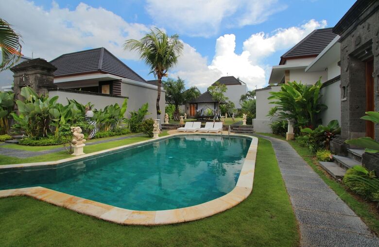 Hotel Bali Nyuh Gading Villa