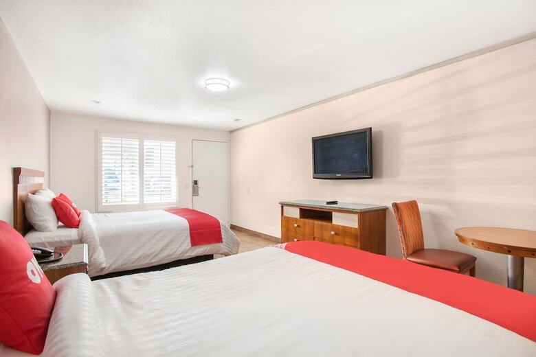Motel Oyo Hotel Palmdale - Antelope Valley