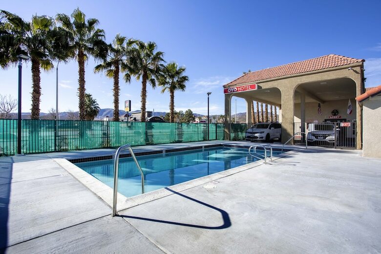Motel Oyo Hotel Palmdale - Antelope Valley