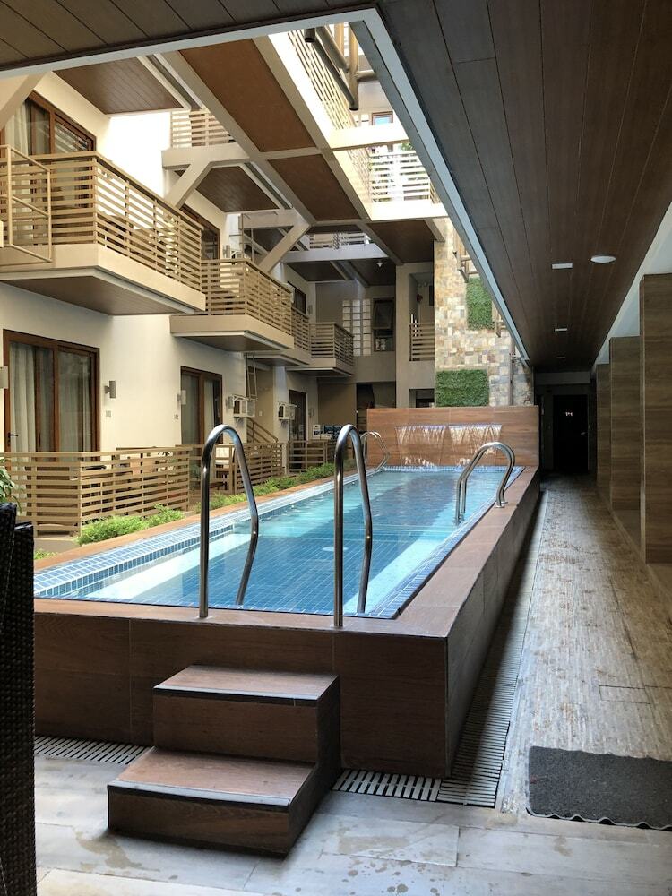 The Piccolo Hotel Of Boracay