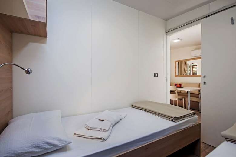 Mediteran Kamp Mobile Homes In Camping Porton Biondi
