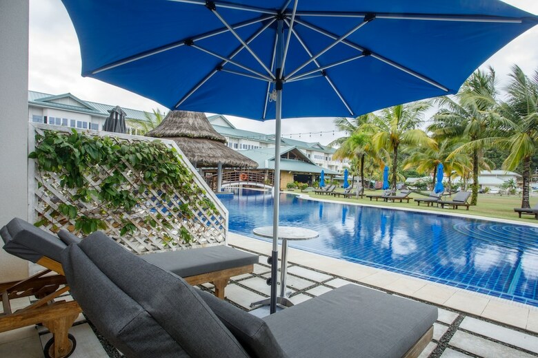 Hotel Cove Resort Palau