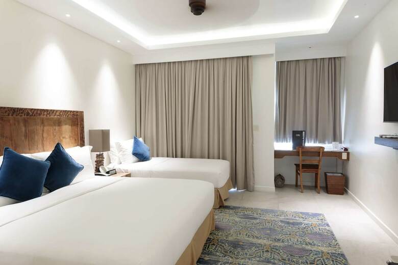 Hotel Cove Resort Palau
