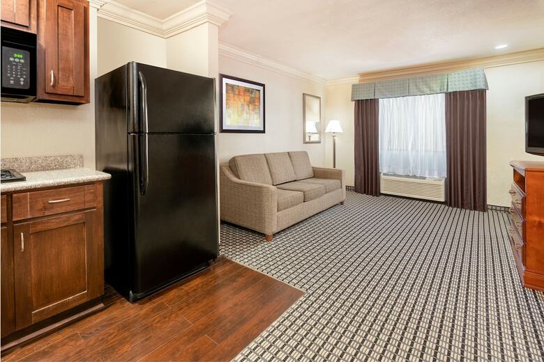 Hotel Ramada By Wyndham Houston Intercontinental Airport South