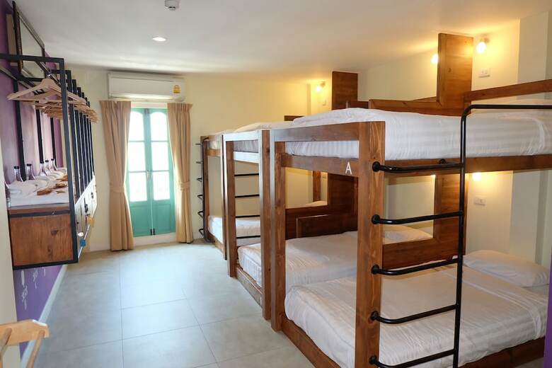 Hotel Siri Poshtel Bangkok