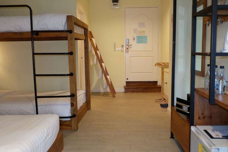 Hotel Siri Poshtel Bangkok