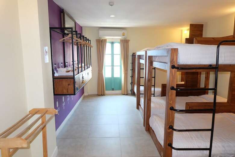 Hotel Siri Poshtel Bangkok