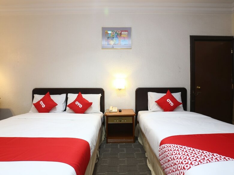 Hotel Oyo 44098 Sutera Inn Prima