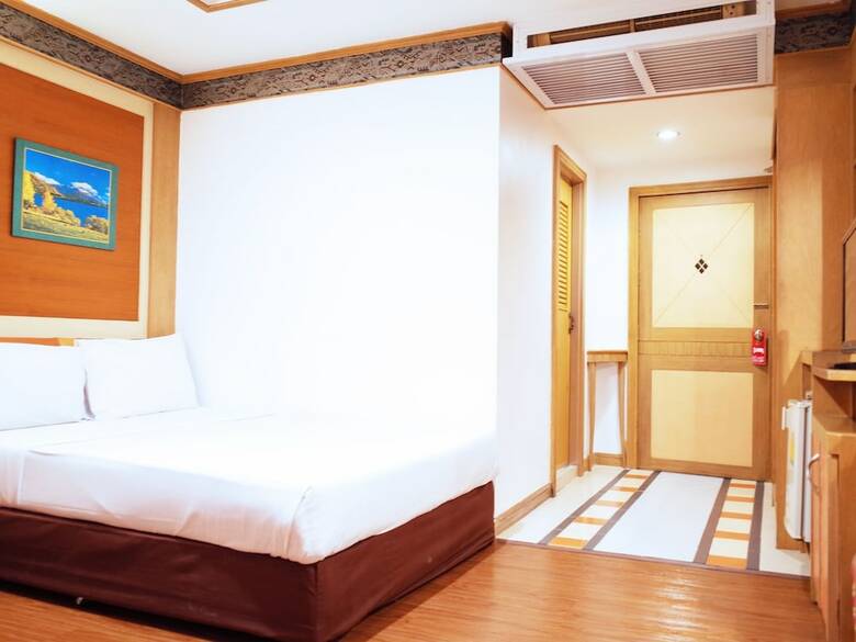 Hotel The Bavana Surawong Bangkok
