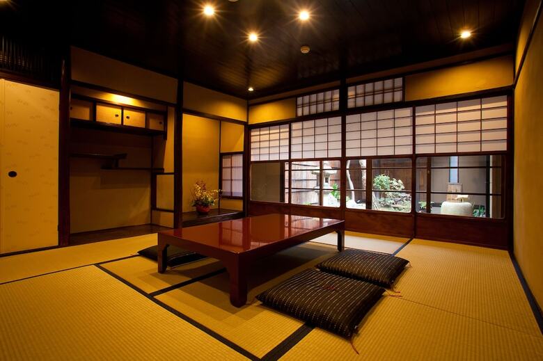 Campton Kyoto Nishijin 9/ Arima 10