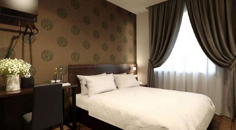 The Square Hotel