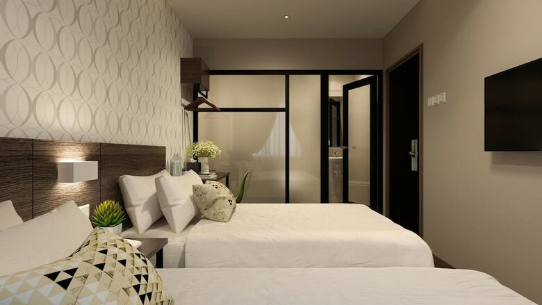 The Square Hotel