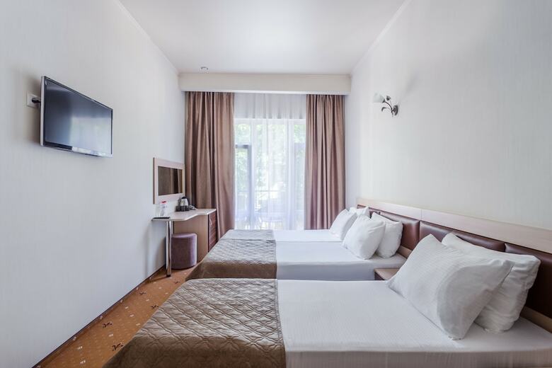 Hotel Sunmarinn Resort