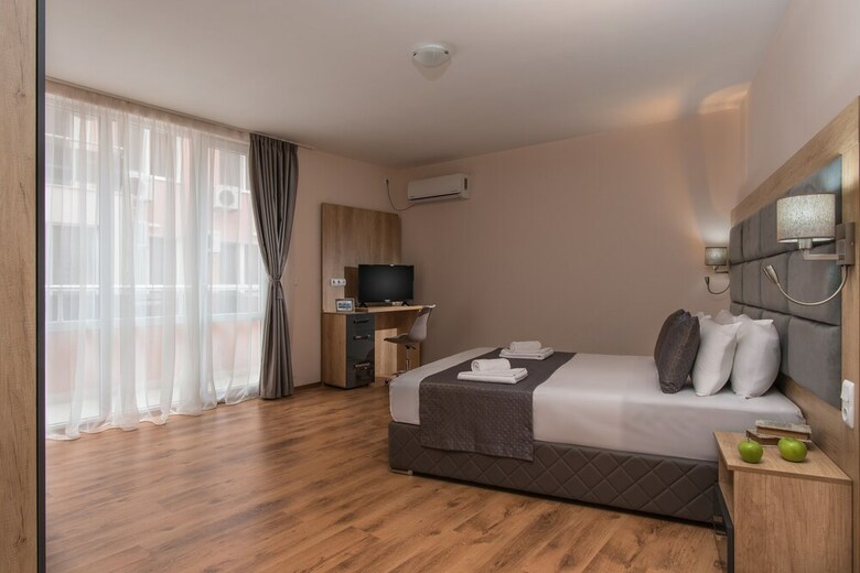 Apartamentos Marina Beach Hotel