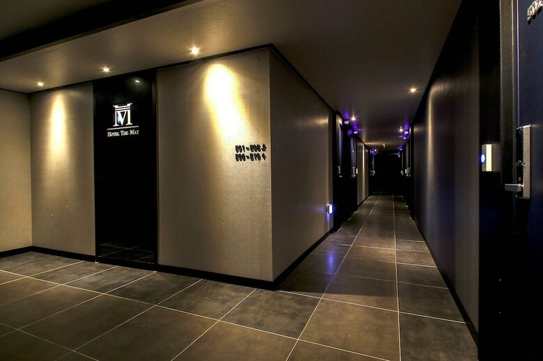 Hotel The May