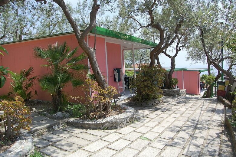 Hotel Marina Del Cantone Chalet