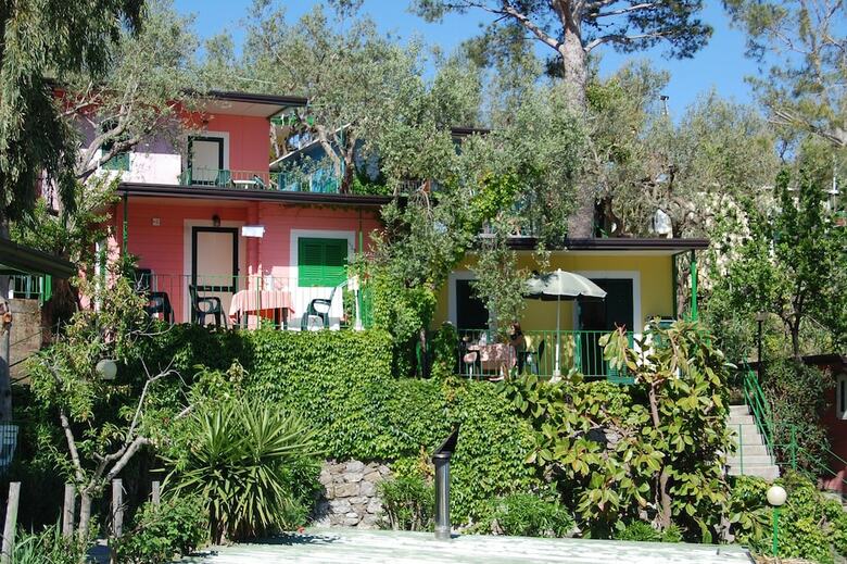 Hotel Marina Del Cantone Chalet