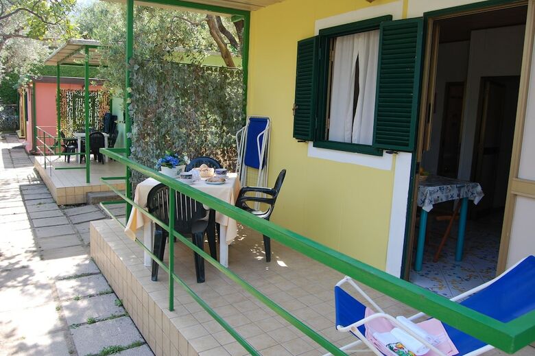 Hotel Marina Del Cantone Chalet