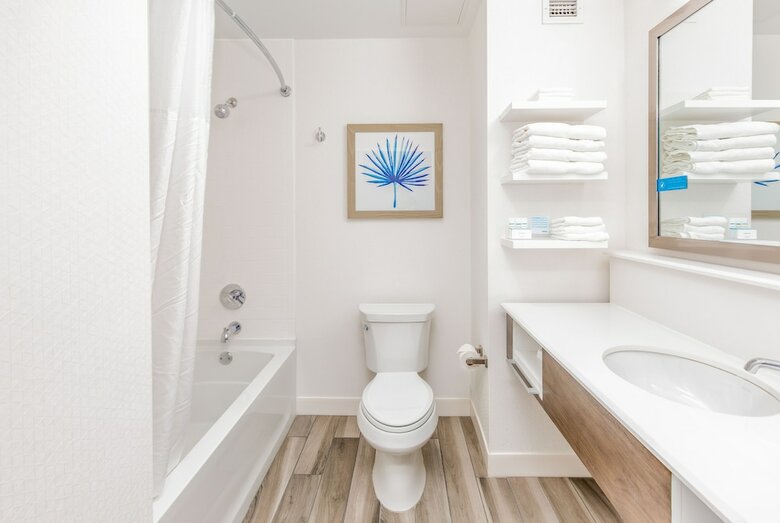 Hotel Hampton Inn & Suites Panama City Beach-beachfront