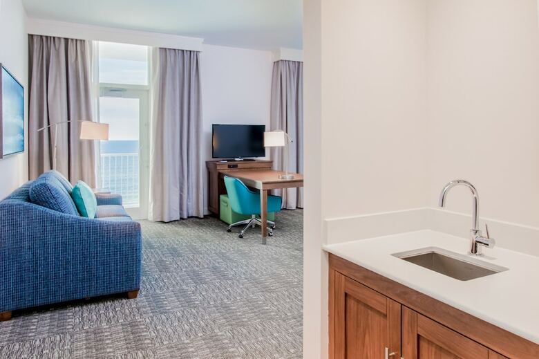 Hotel Hampton Inn & Suites Panama City Beach-beachfront