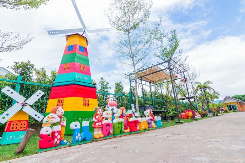 Hotel Samrong Garden Resort