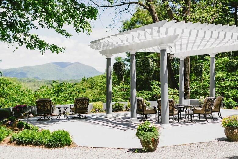 Biltmore Village Inn Bed And Breakfast