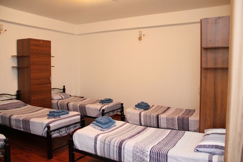 Hotel Anvar's Guests
