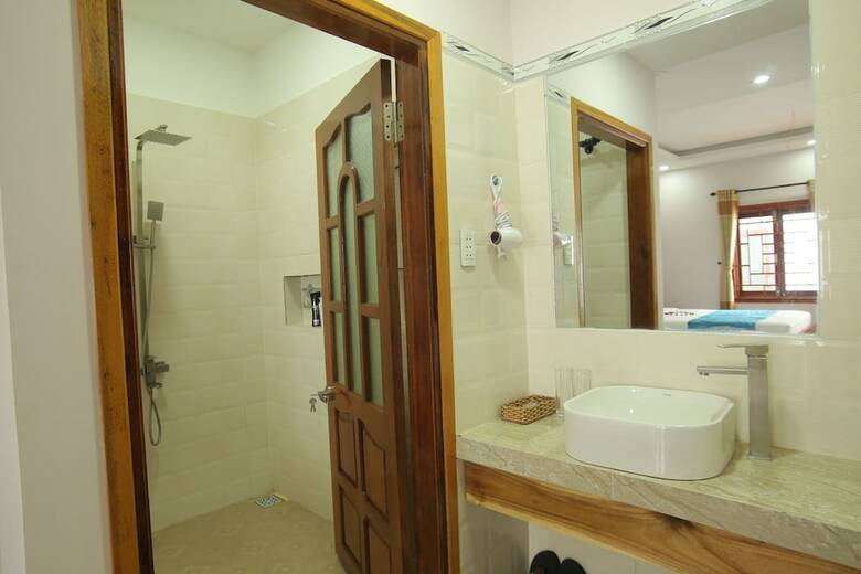 Hotel Seaweed Homestay Hoi An