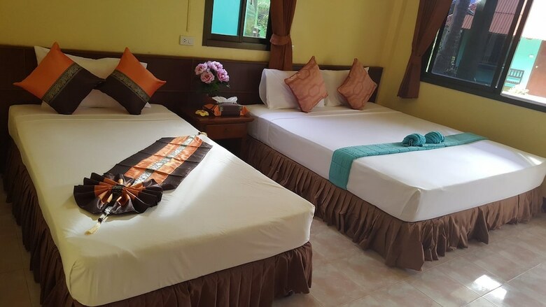 Hotel Lanta L.d. Beach Bungalows