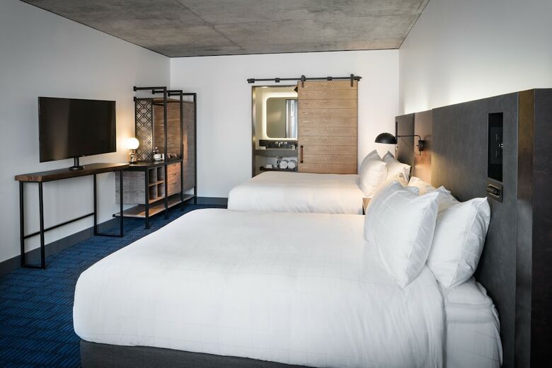 Hotel The Maven At Dairy Block