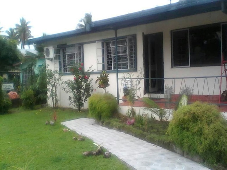 Bed & Breakfast Dreams Homestay