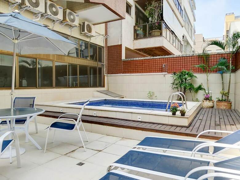 Aparthotel Jump In Bed Ipanema 17