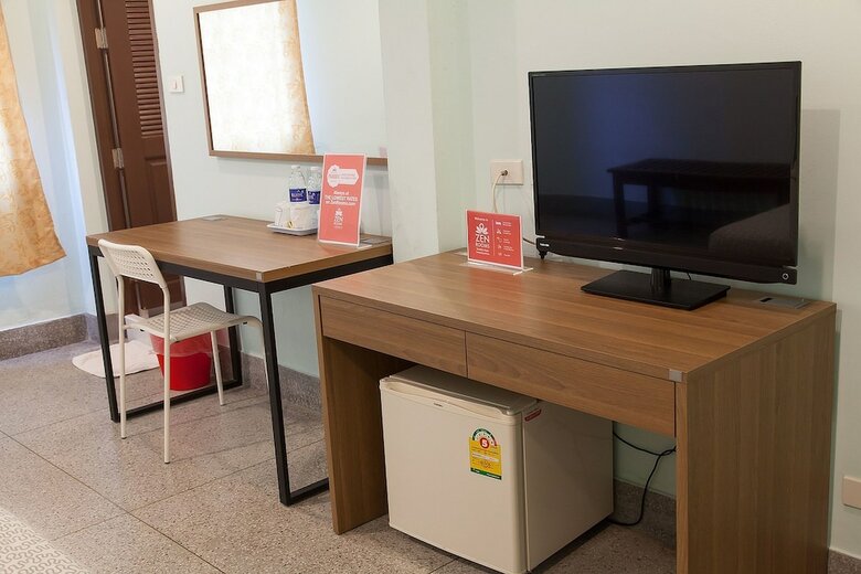 Hotel Zen Rooms Siripong Road
