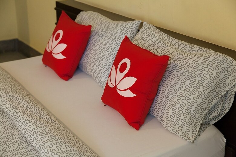 Hotel Zen Rooms Siripong Road
