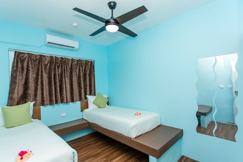 Aparthotel Blue West Villas