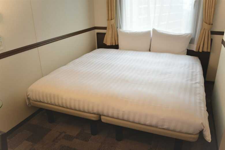 Hotel Toyoko Inn Chiba-eki Higashi-guchi
