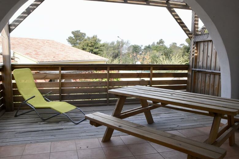 Residencia R�sidence Kallist� L'isulana