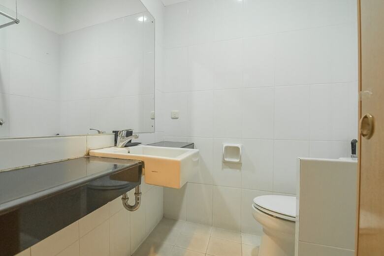 Hotel Reddoorz Near Trans Studio Mall 3